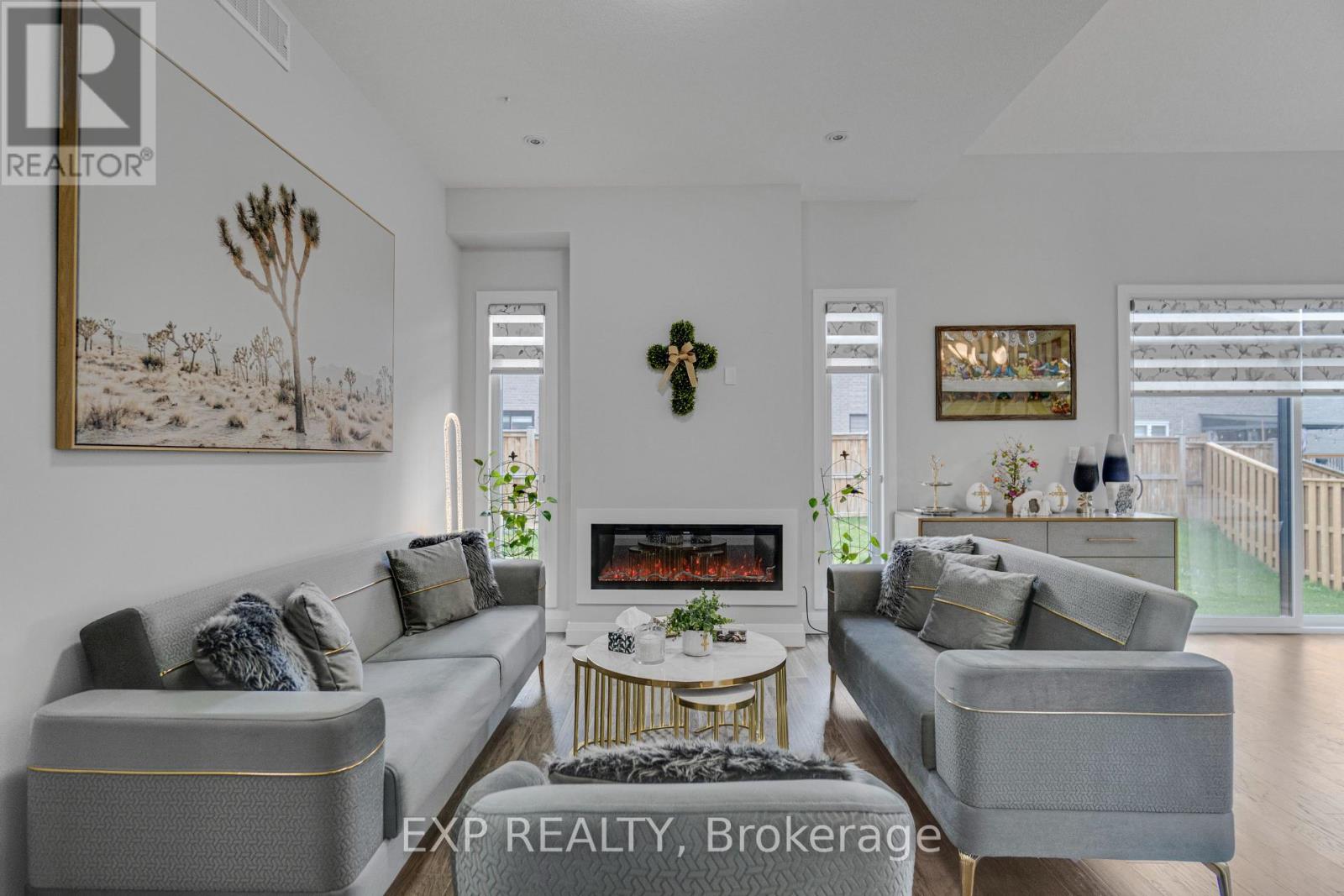 5 - 923 STONECLIFFE WALK