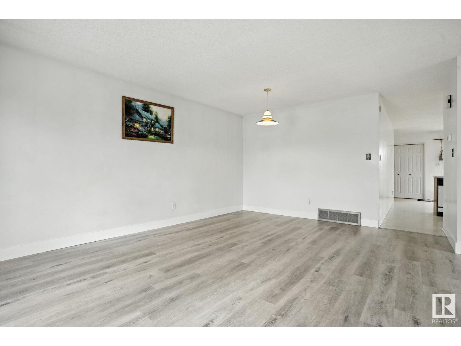 203 KIRKWOOD AV NW