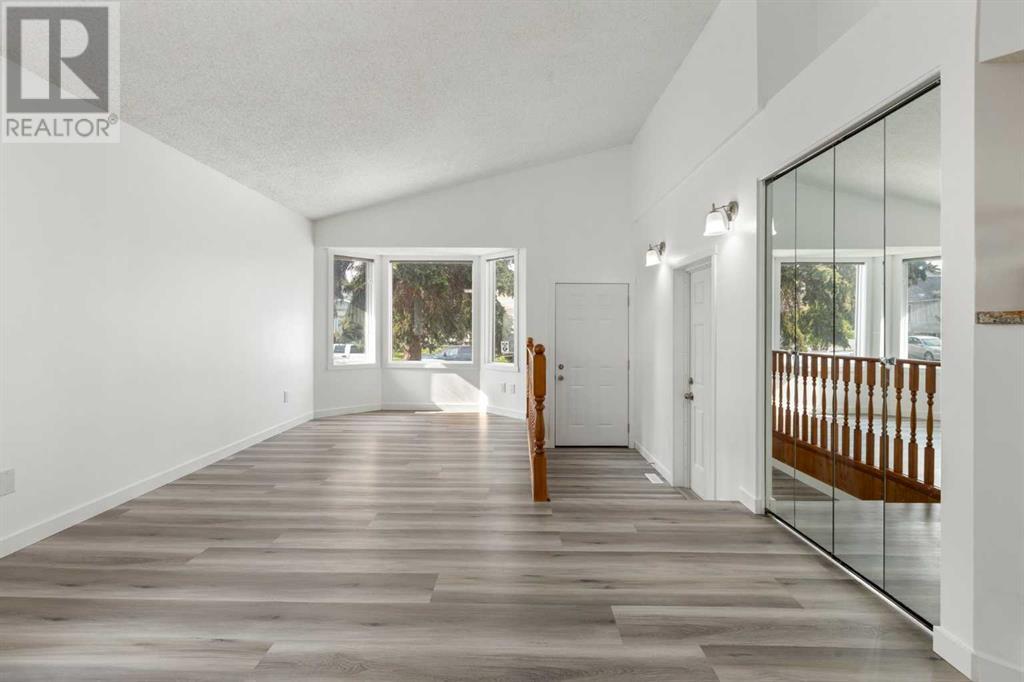30 Pasadena Gardens NE