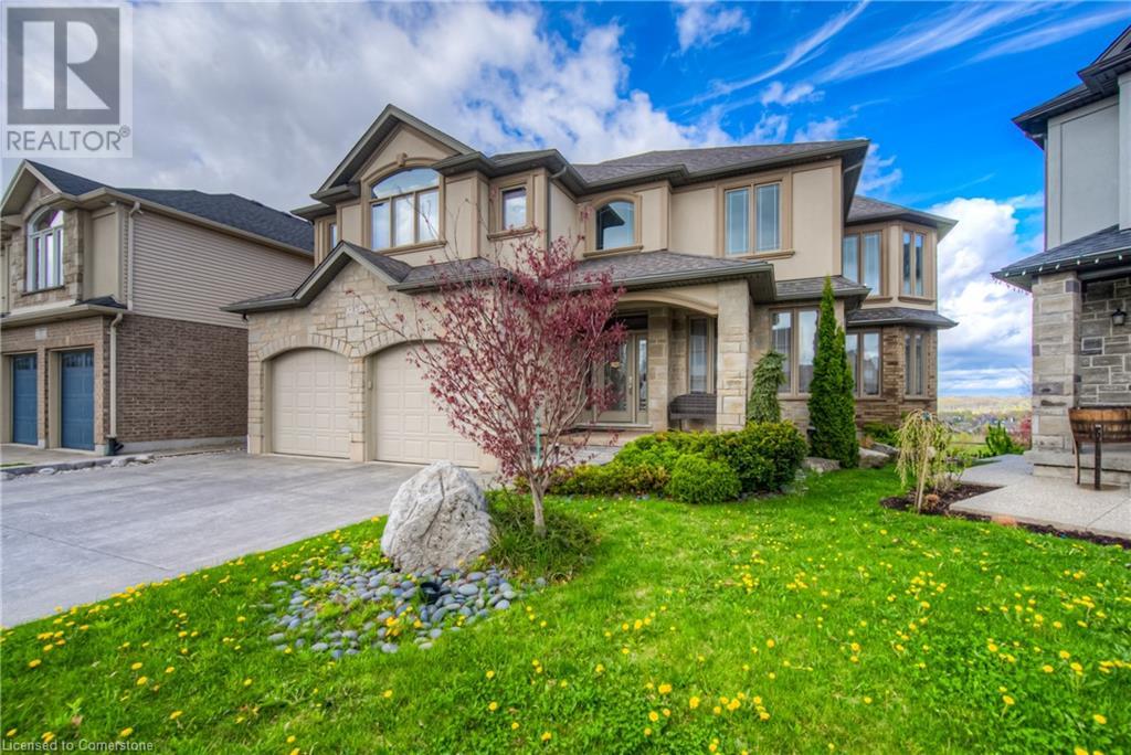 15 MCWILLIAMS Court