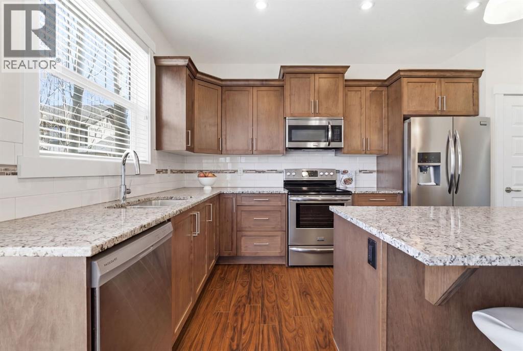 403, 110 Coopers Common SW