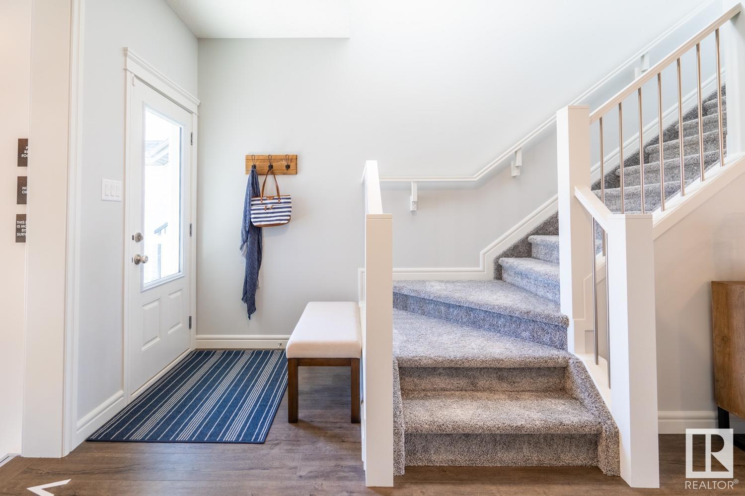 153 SUNLAND WY