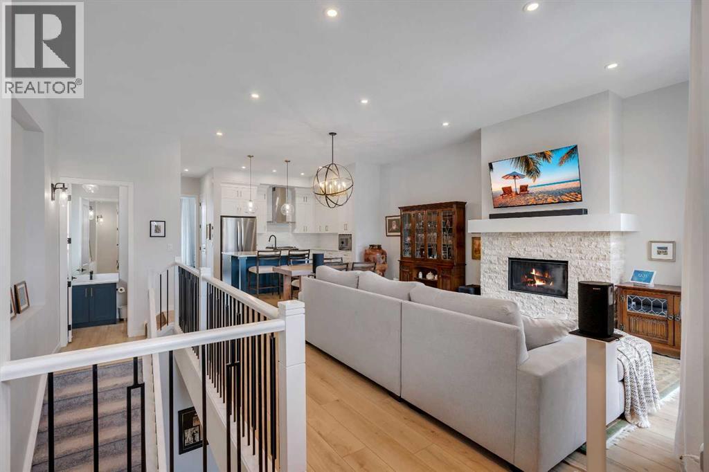 541 Marine Drive SE