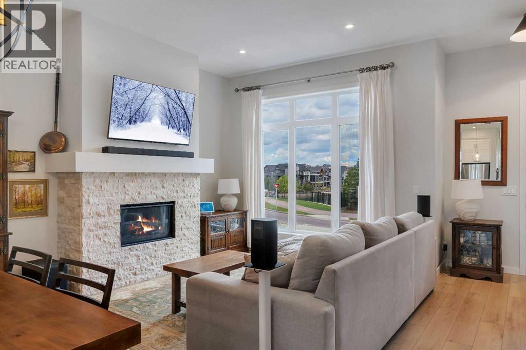 541 Marine Drive SE