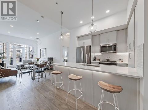 108, 38 Quarry Gate SE Calgary AB T2C5T6