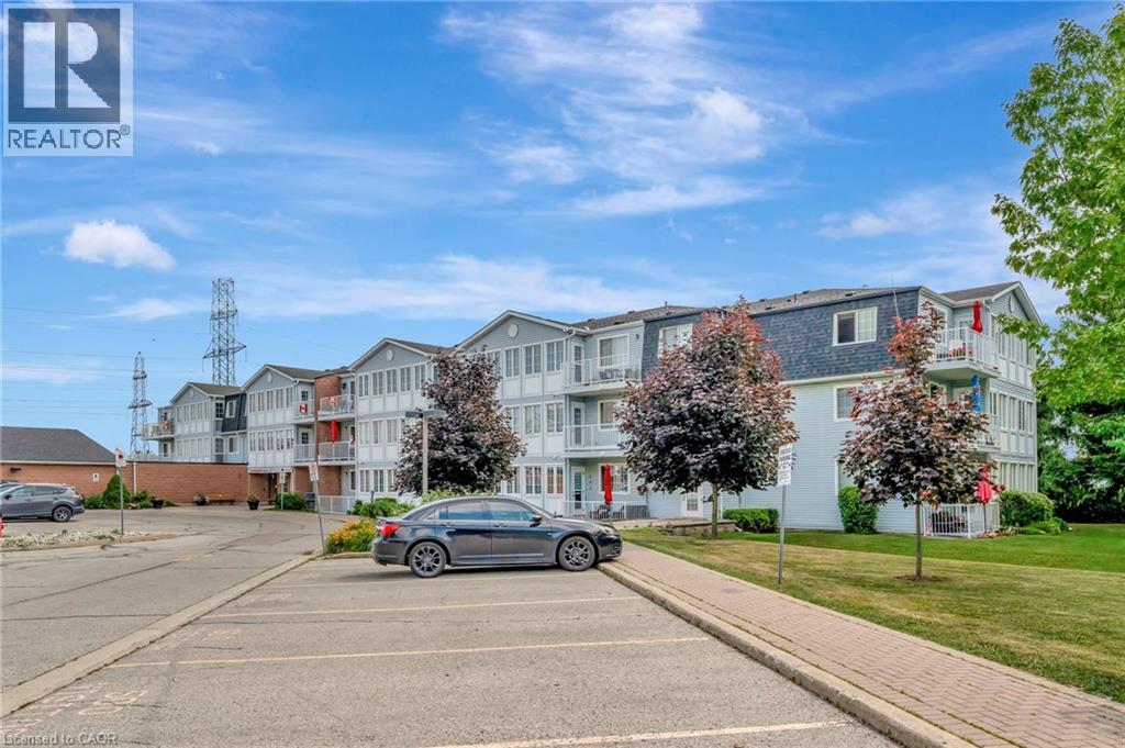 500 SILVERBIRCH Boulevard Unit# 101