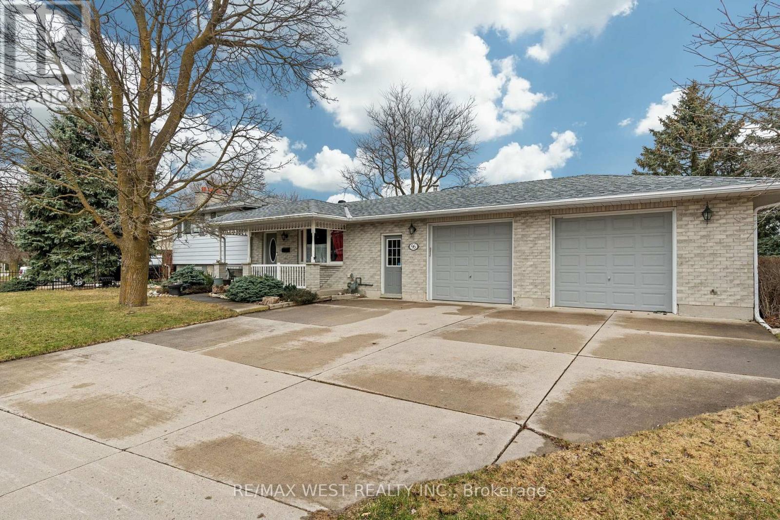96 LANGFORD DRIVE