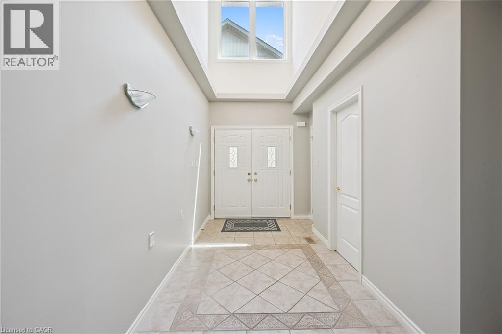 350 DOON VALLEY Drive Unit# 3E