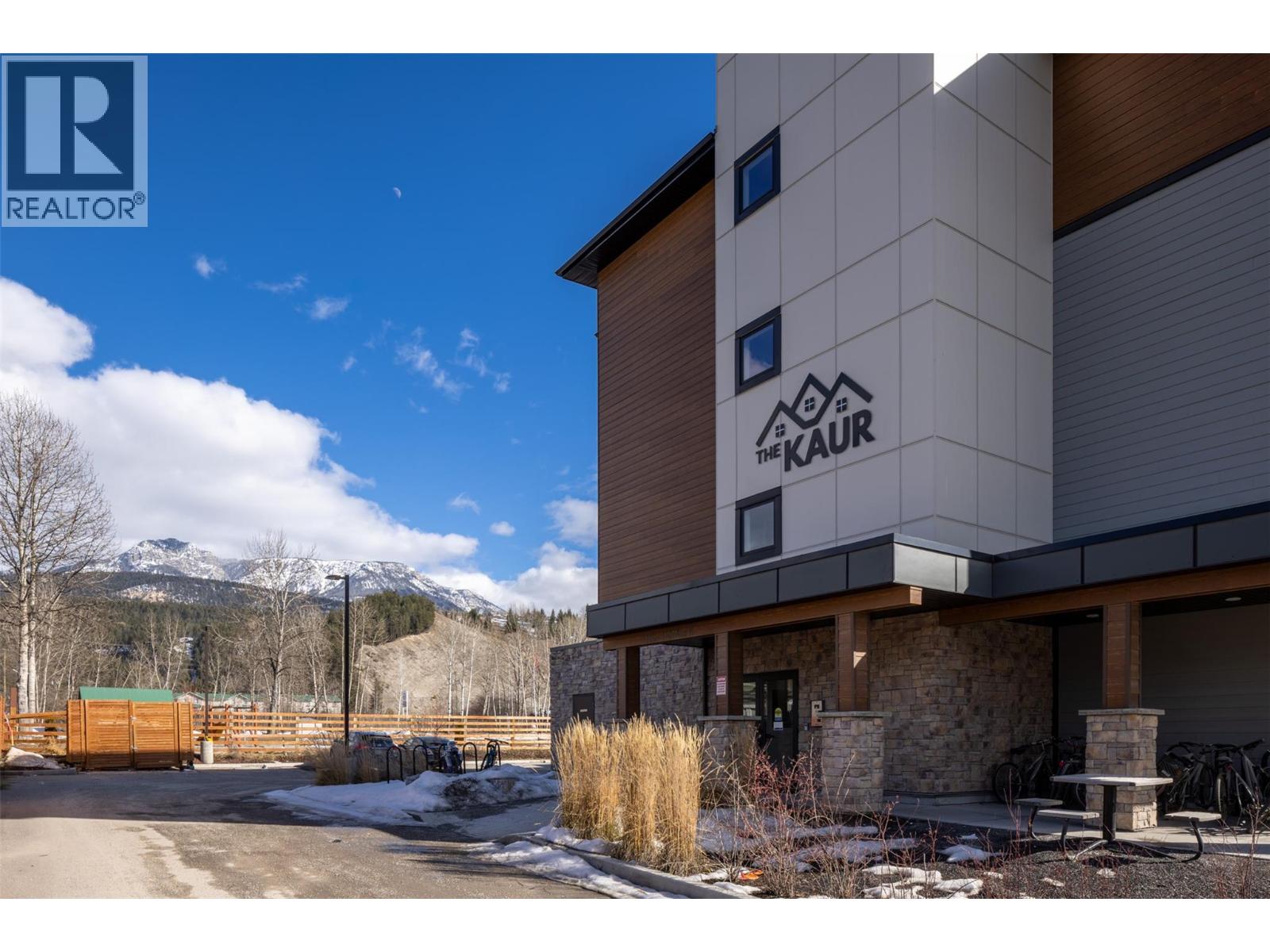 1200 11th Avenue N Unit# 203