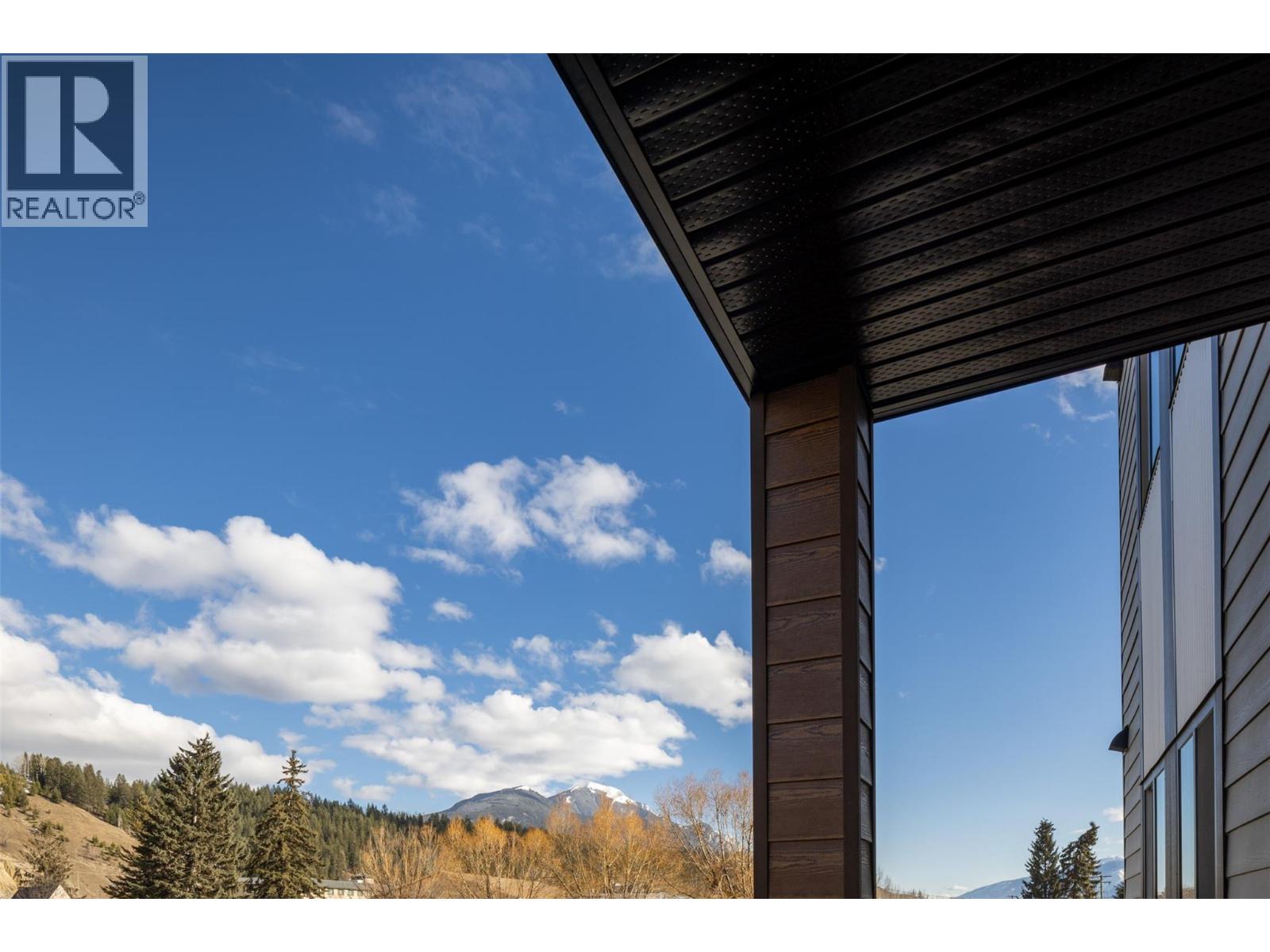 1200 11th Avenue N Unit# 203