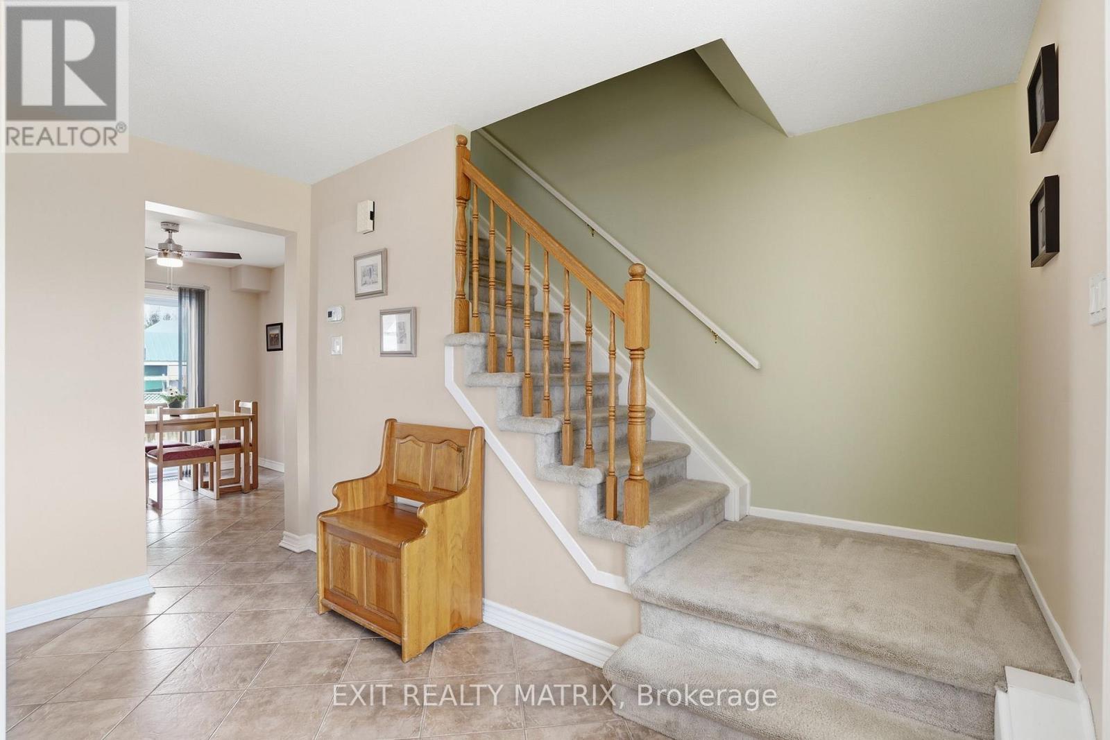 144 CENTENAIRE STREET - Photo 4