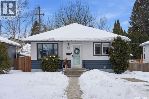 1622 Cairns AVENUE Saskatoon SK S7H2H8