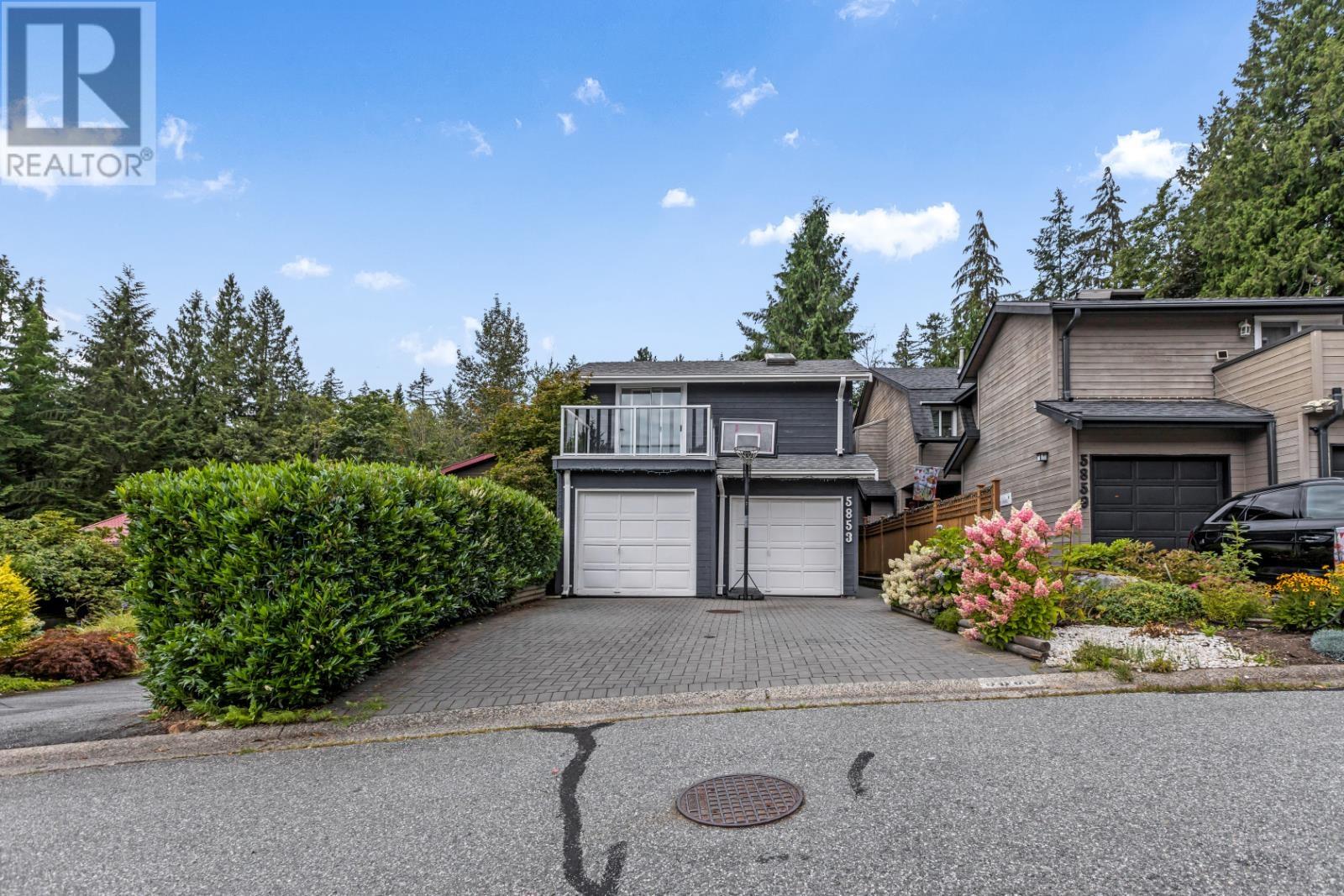 5853 GROUSEWOODS CRESCENT
