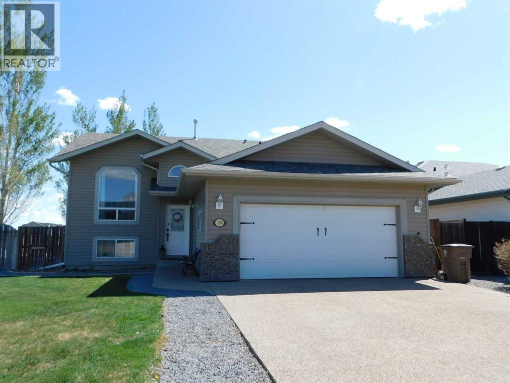 136 Meadowbrook Drive E