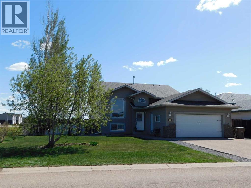 136 Meadowbrook Drive E