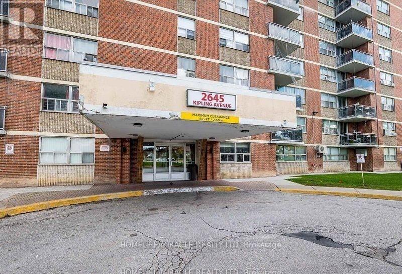 1905 - 2645 KIPLING AVENUE