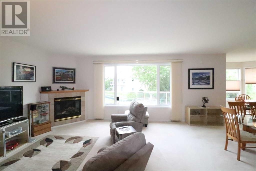 77 Fairmont Park Landing S