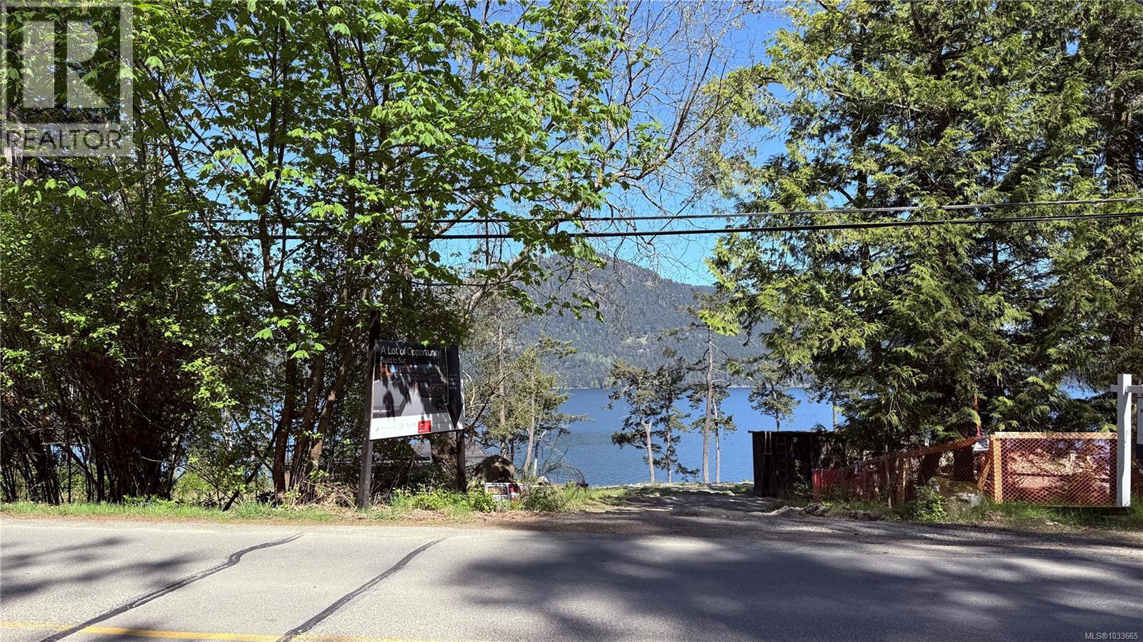 760 Lands End Rd