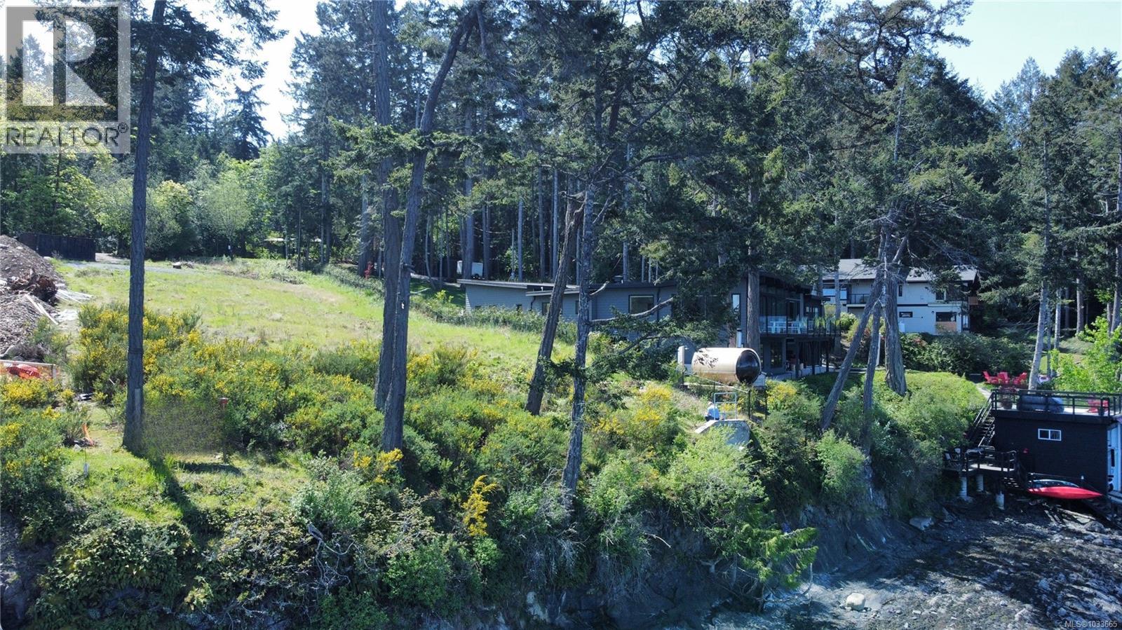 760 Lands End Rd