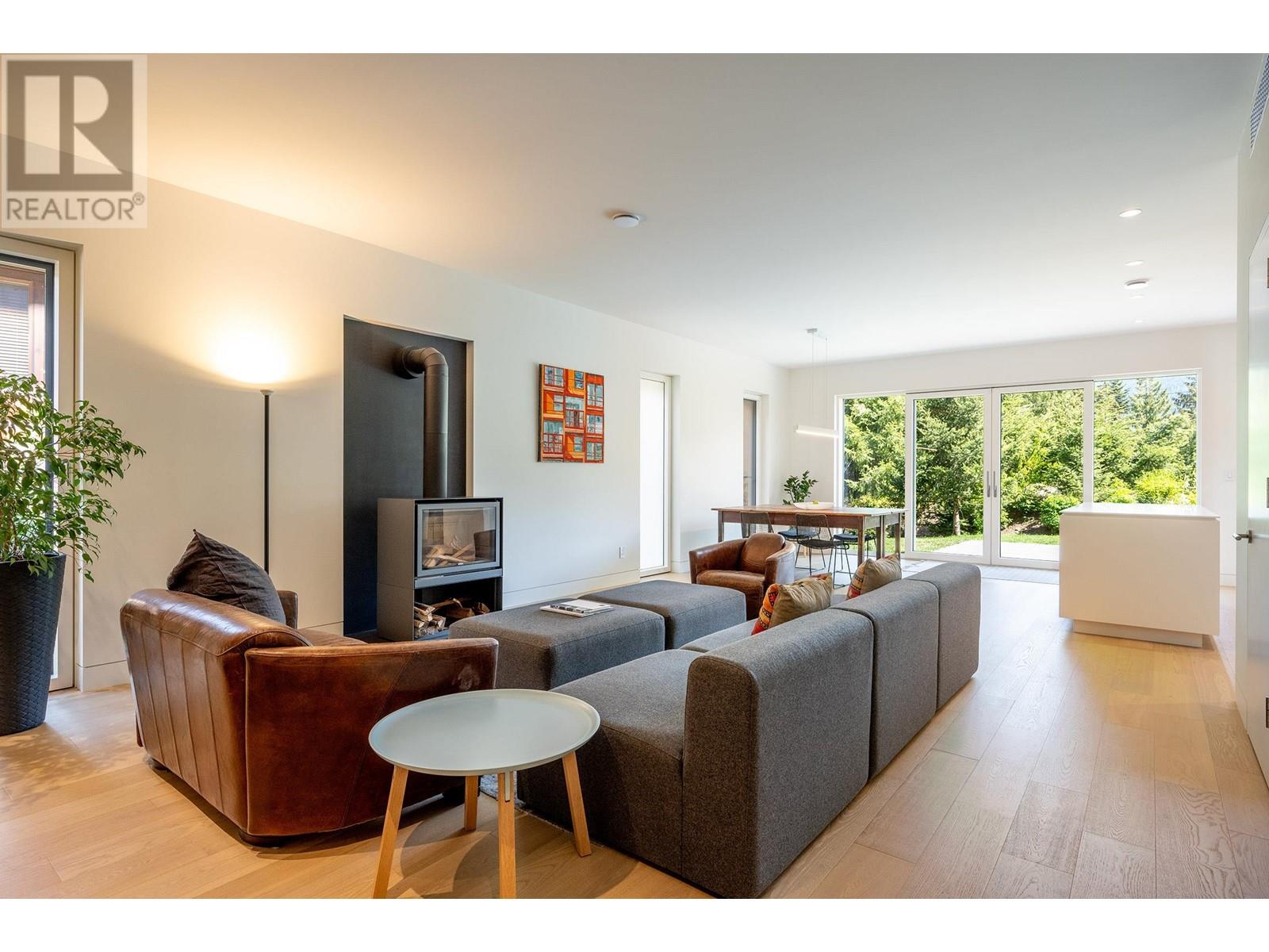 6187 EAGLE DRIVE