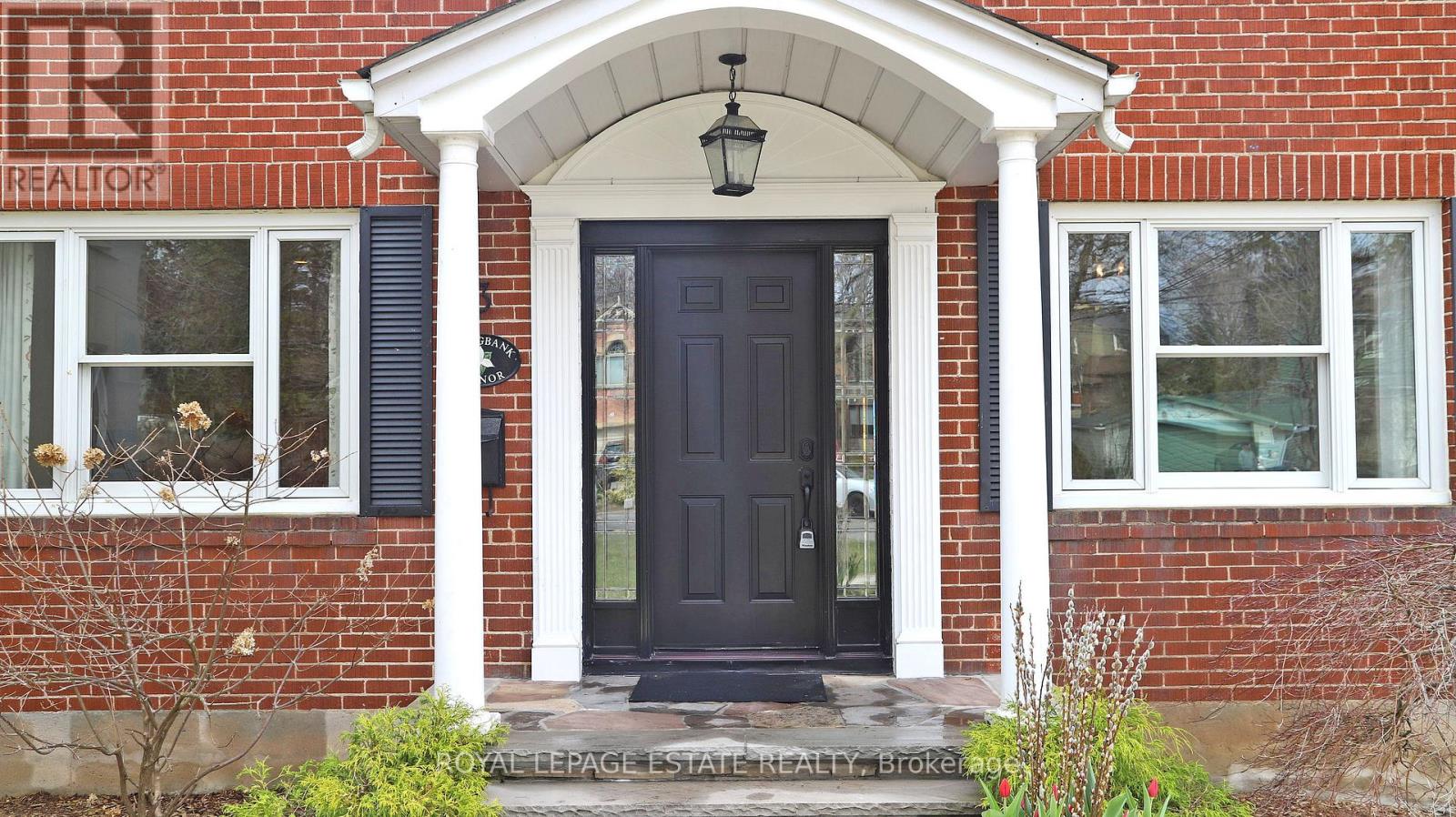 3 SPRINGBANK AVENUE