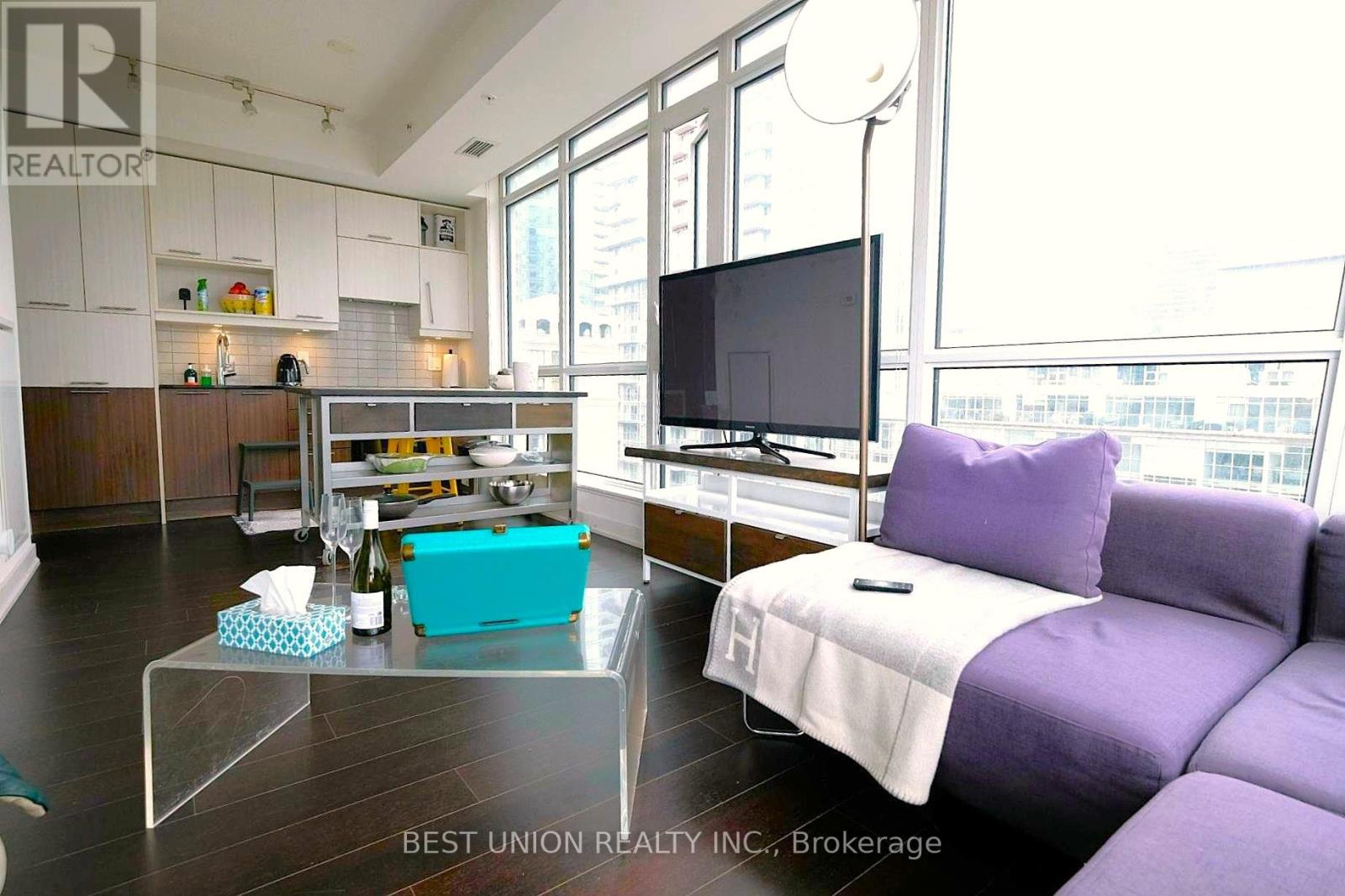 1407 - 199 RICHMOND STREET W