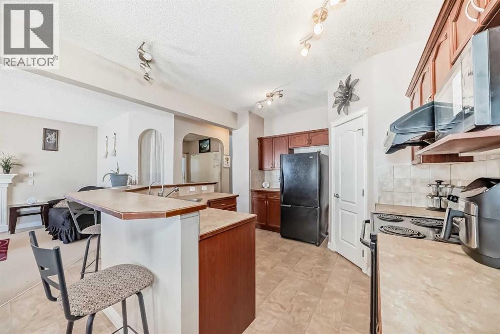 292 Taralake Terrace NE