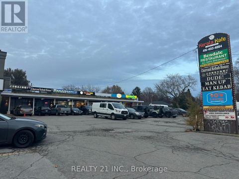 3254 LAWRENCE AVENUE E Toronto (Woburn) ON M1H1A4