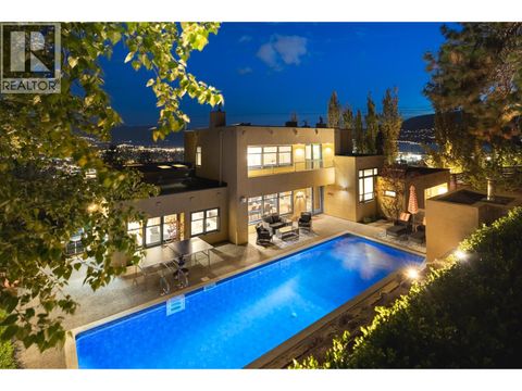 837 Mount Royal Drive Kelowna BC V1Y3M3