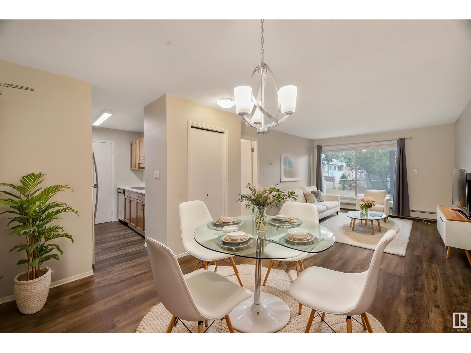 #110 15503 106 ST NW