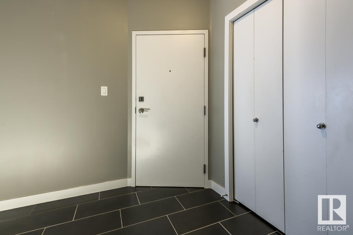 #412 10611 117 ST NW