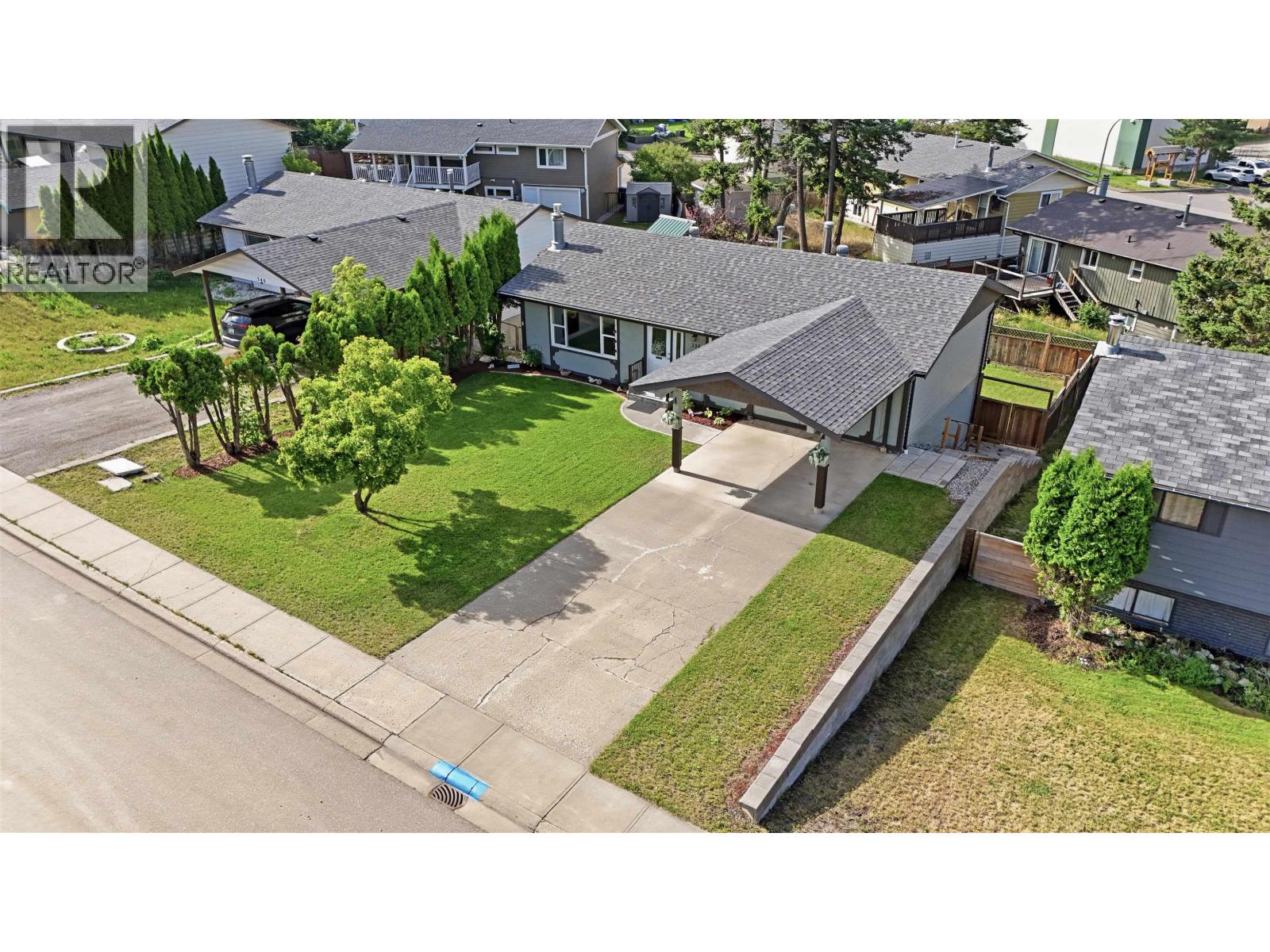338 LITZENBURG CRESCENT