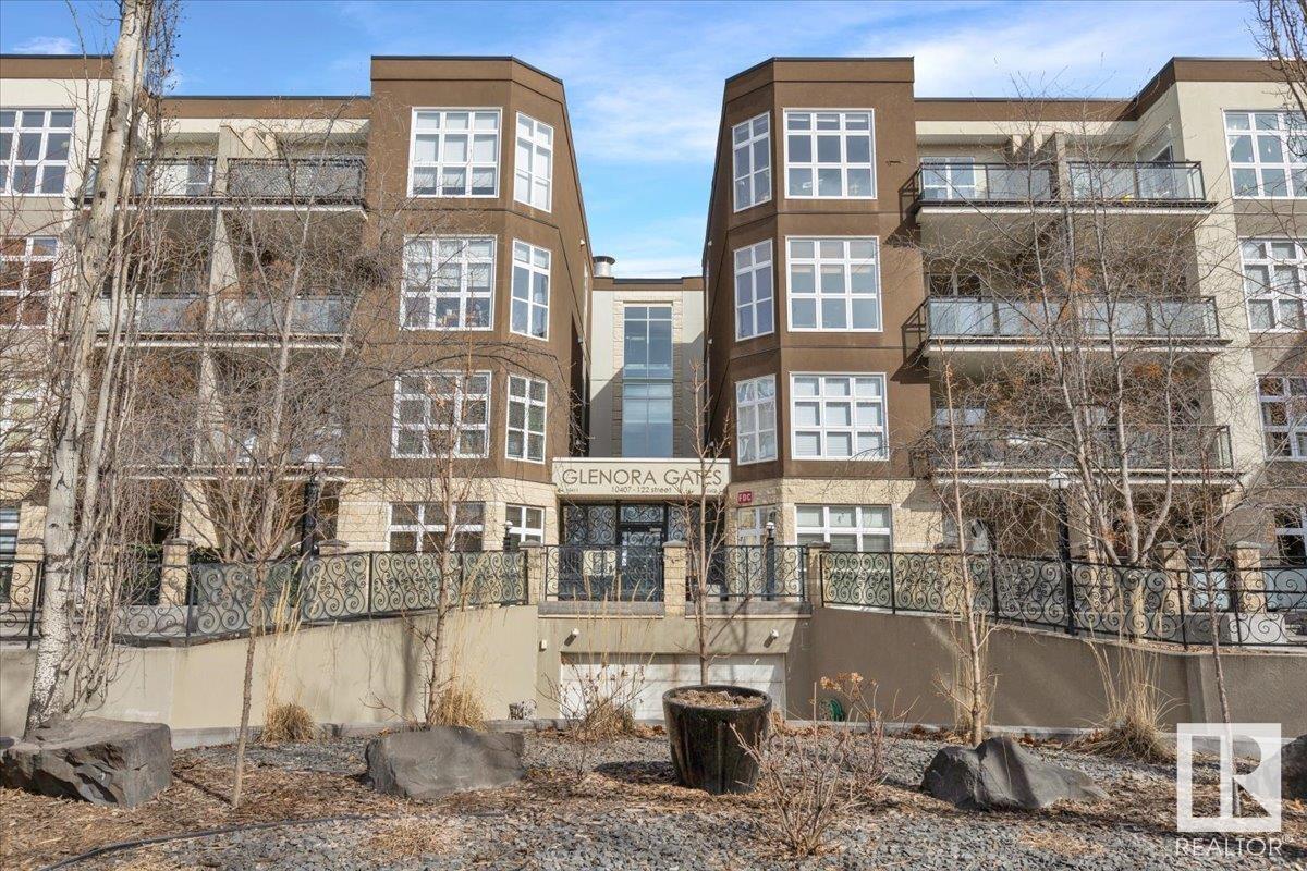 #453 10403 122 ST NW
