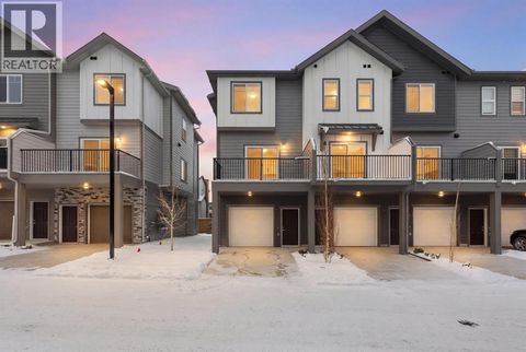 116, 2231 81st Street SW Calgary AB T3H6M4