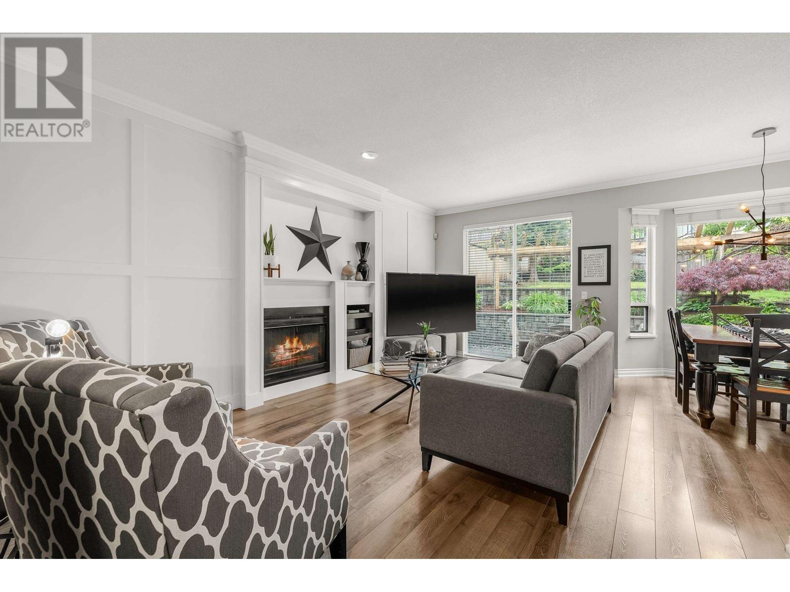 34 FOXWOOD DRIVE
