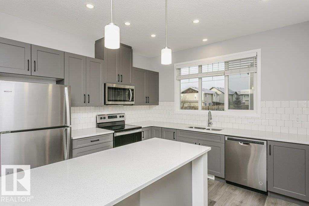 #101 320 SECORD BV NW