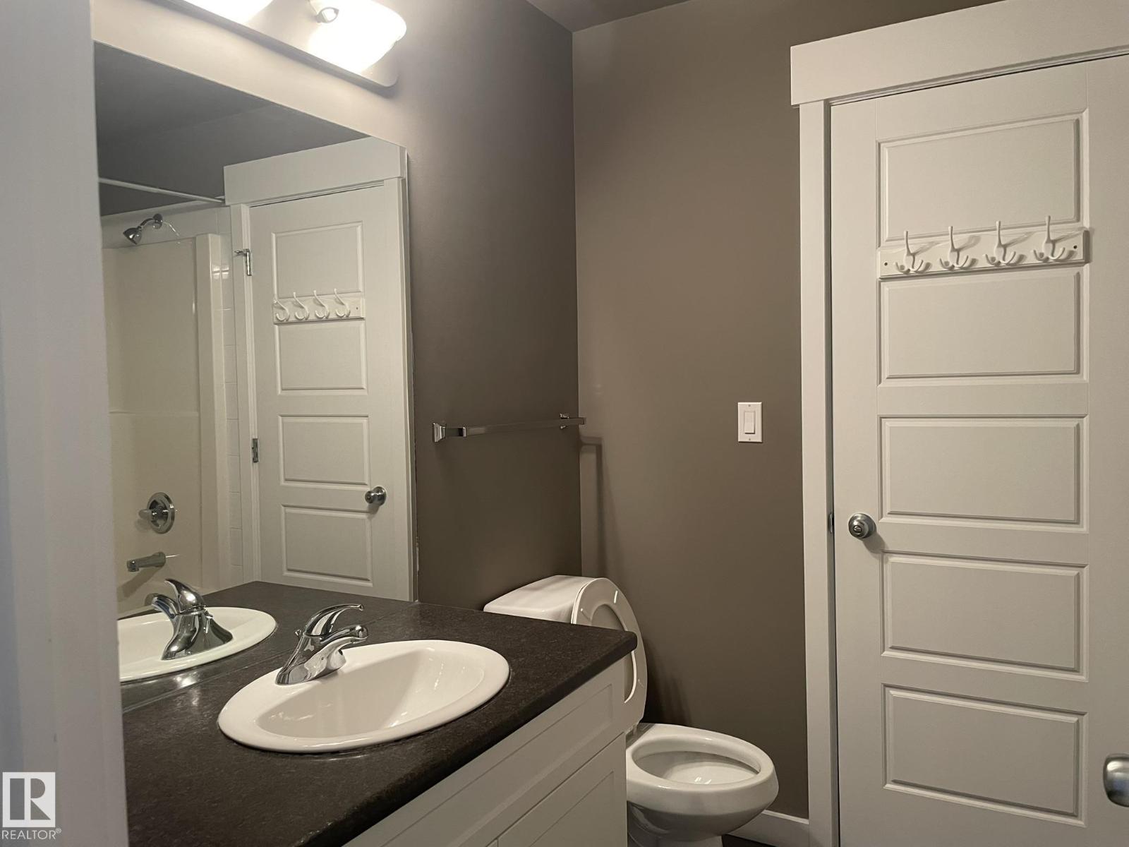 #504 10518 113 ST NW