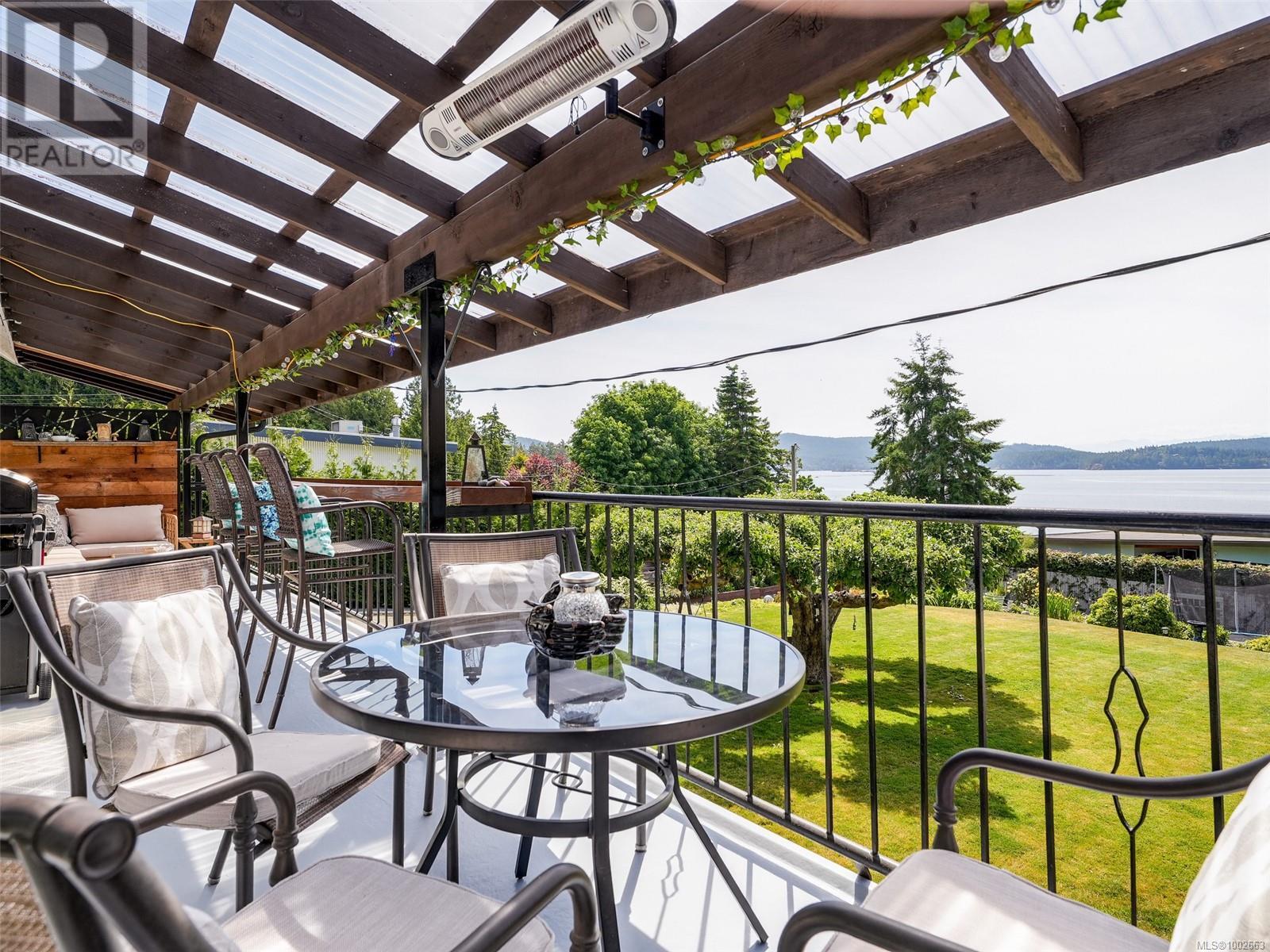 5877 Sooke Rd