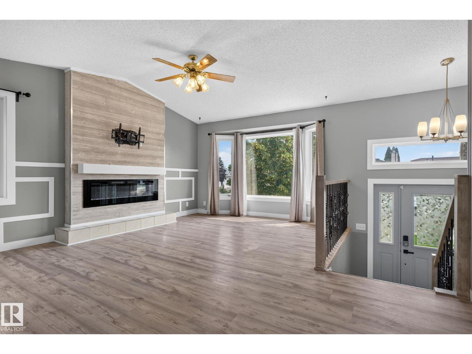 9530 174 AV NW