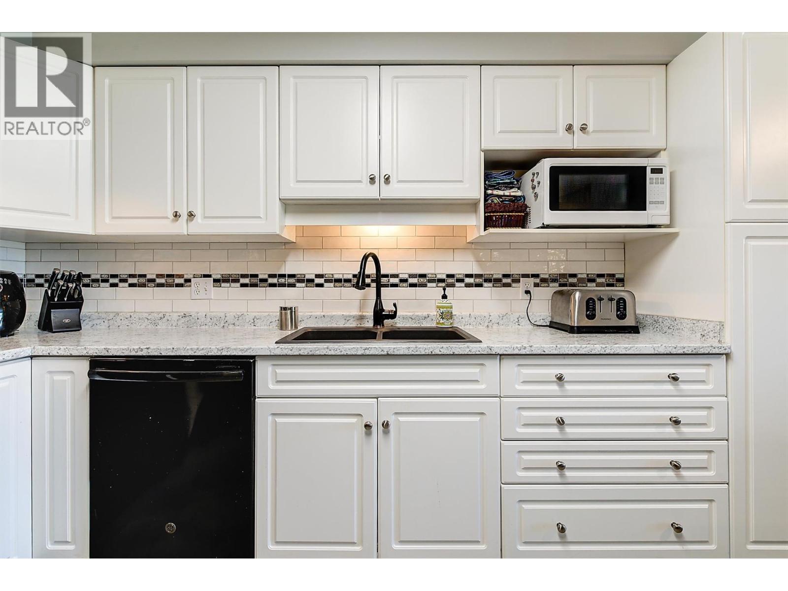 265 Froelich Road Unit# 204