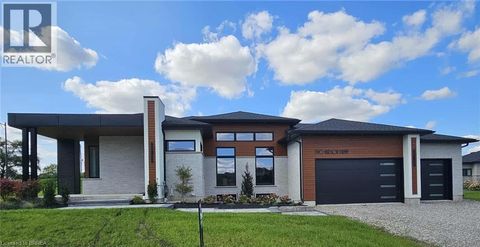 2 HUDSON Drive Brantford ON N3T0V6