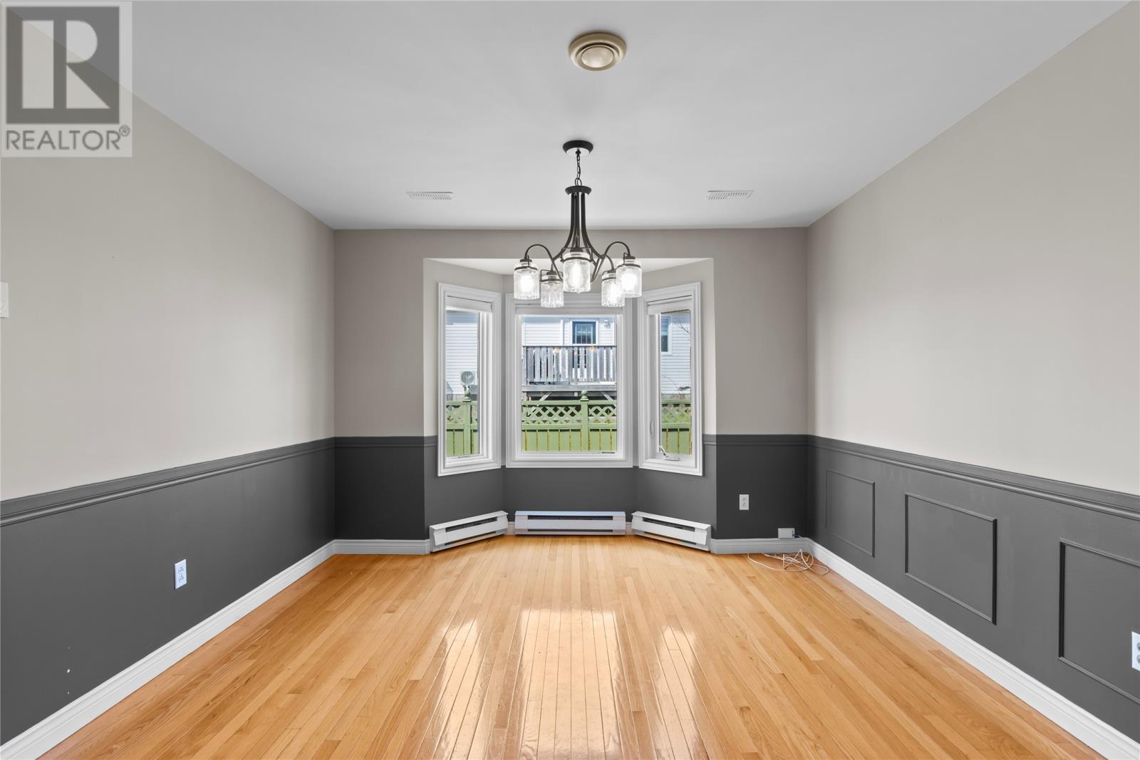 7 Madeira Court