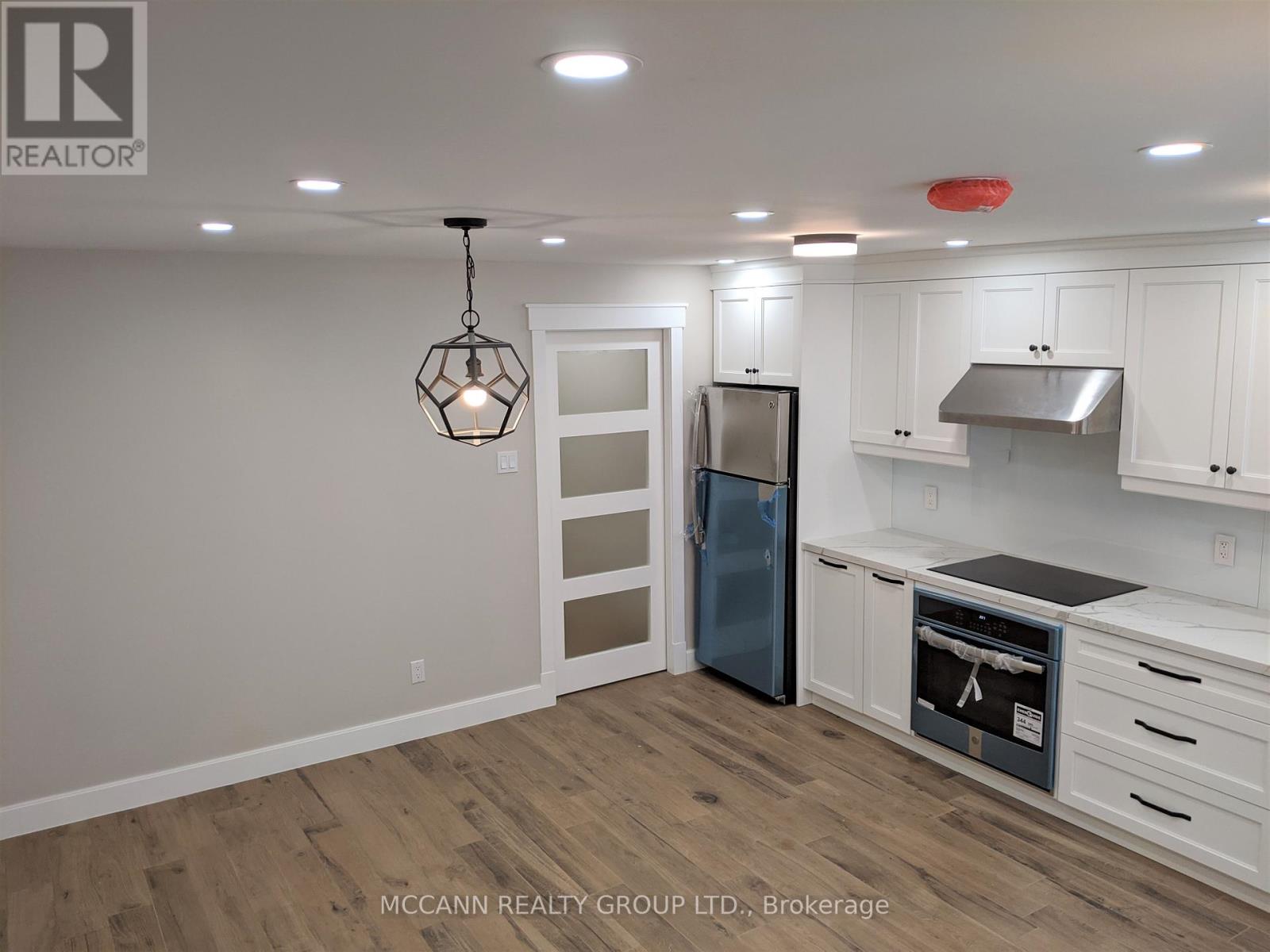 UNIT 3 - 93 DUNN AVENUE