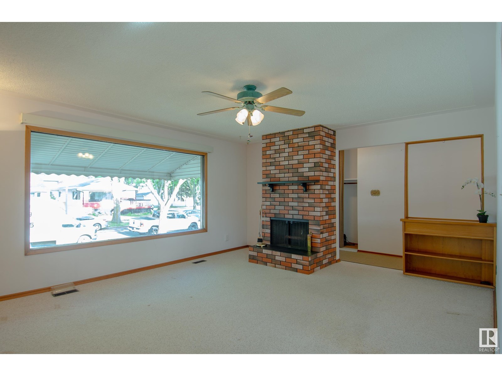 12908 104 ST NW