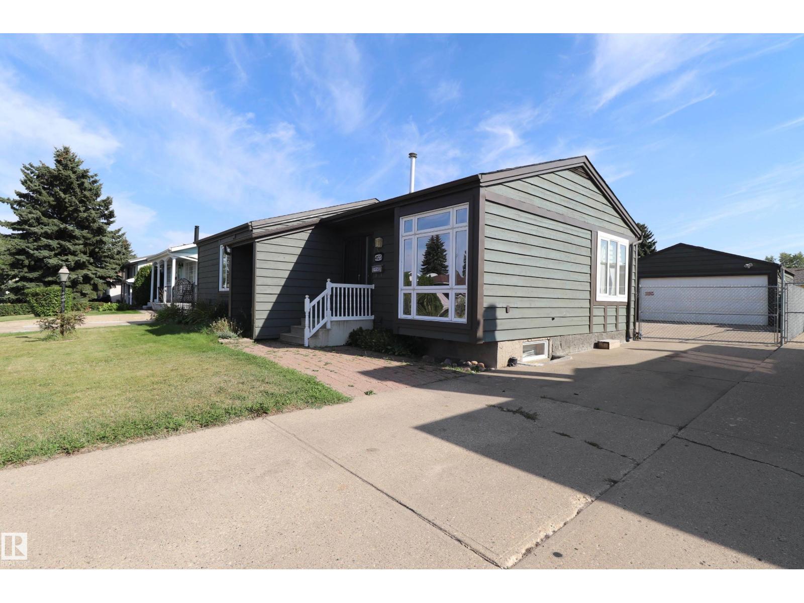 4123 136 AV NW