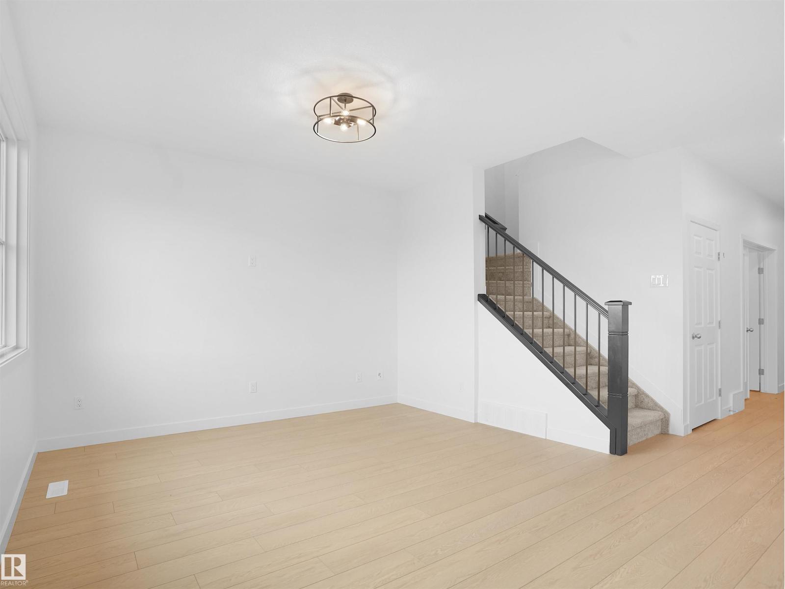 17823 7 ST NE