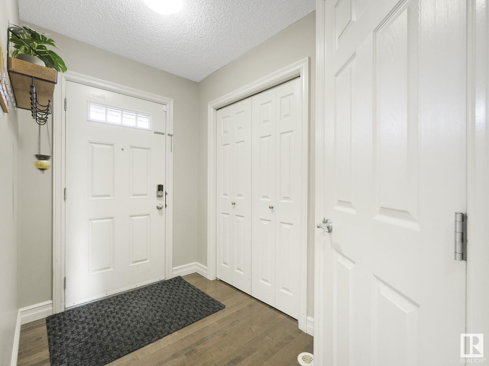 18063 85 ST NW
