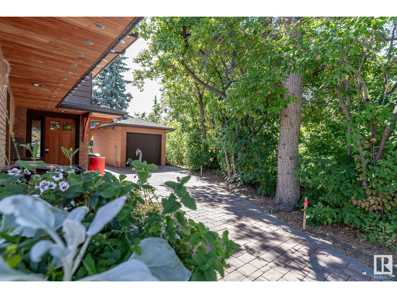 8 VALLEYVIEW PT NW