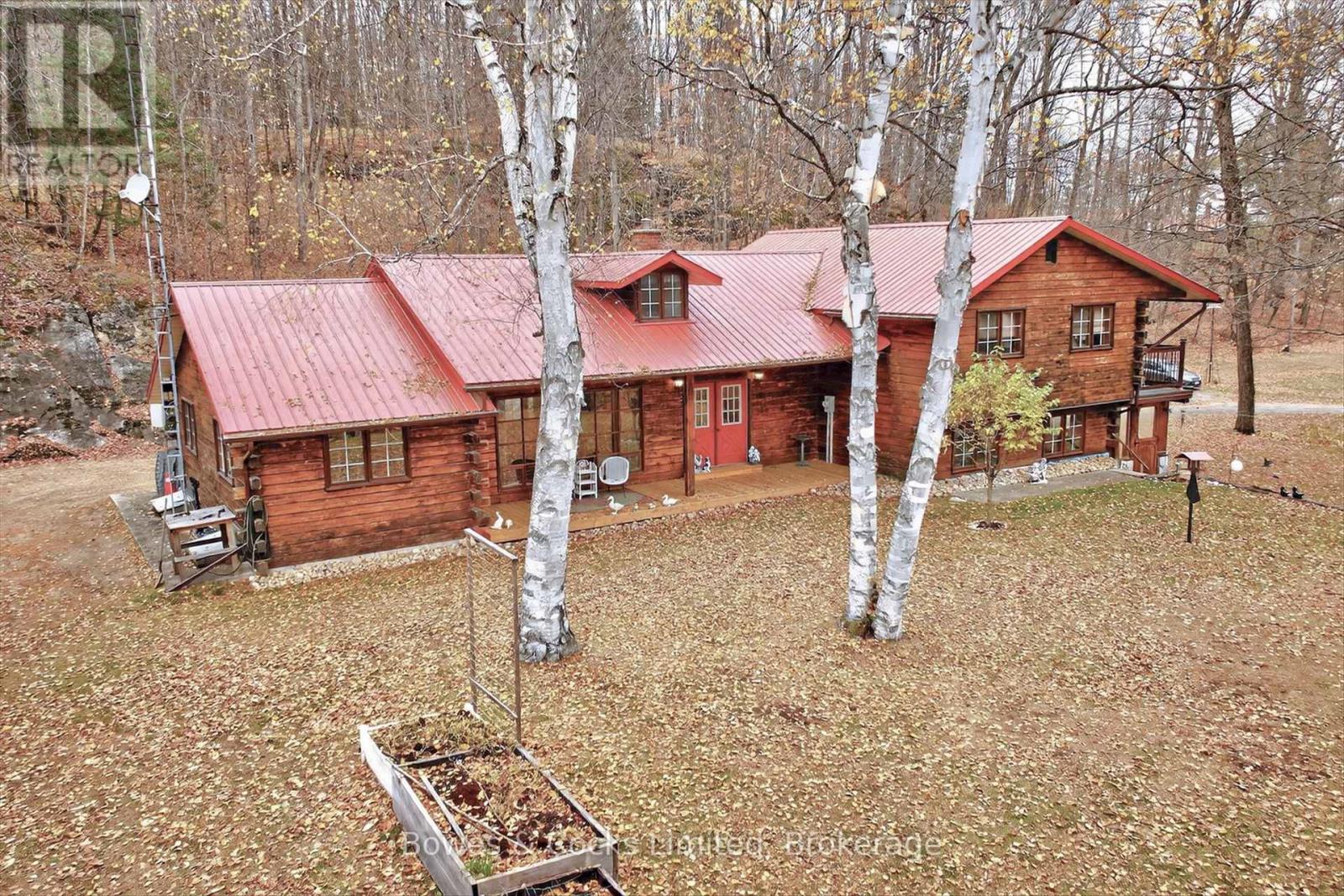 Photo 1 of 48 — 82 BAY LAKE ROAD, Bancroft (Dungannon Ward), ON K0L2L0
