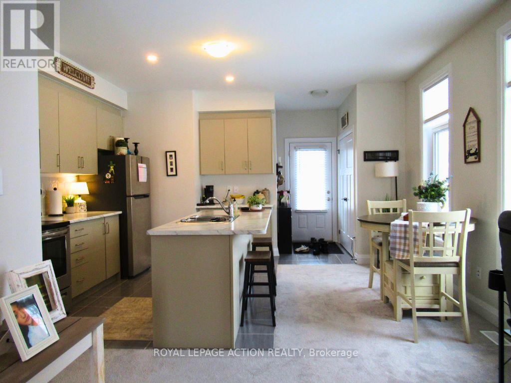 18 - 677 PARK ROAD N